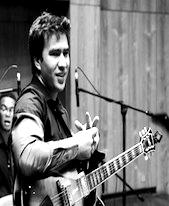 Darren-Powell-Guitar-Instructor-copy-blackwhite Darren-Powell-Guitar-Instructor-copy-blackwhite